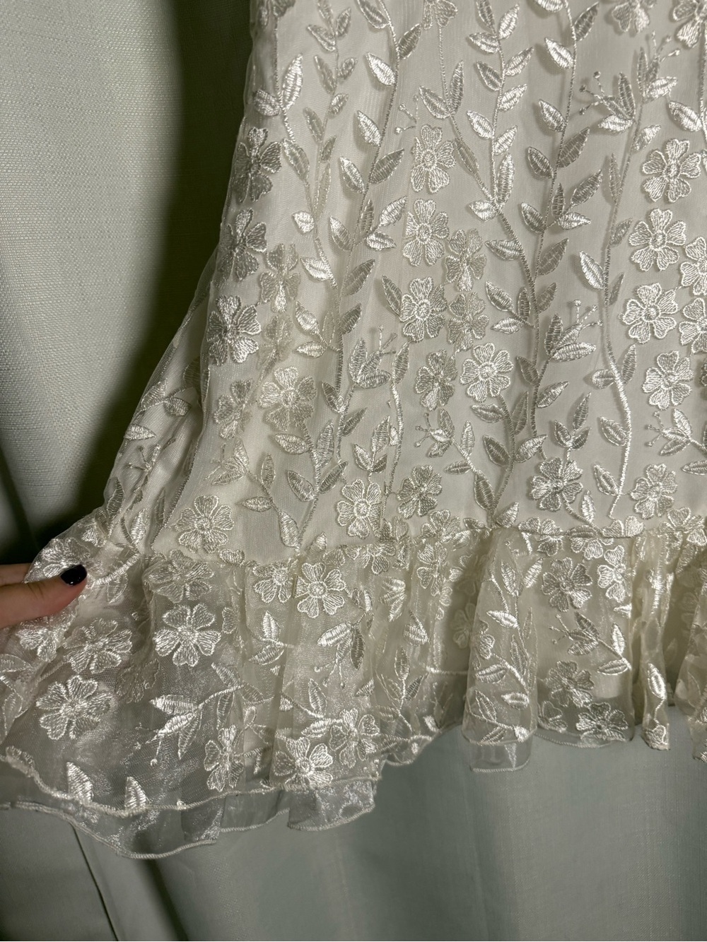 Lulus Lavish Lifestyle White Embroidered Ruffled Mini Dress Size Large - Picture 8 of 11